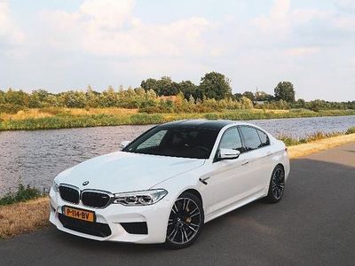 Wit Gebruikt 2018 BMW M5 Sedan | € 59.450 (Eerlijke prijs)