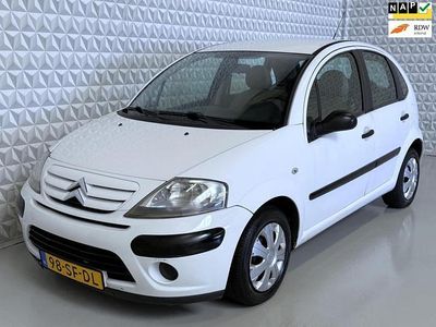 Wit Gebruikt 2005 Citroën C3 Hatchback | € 1.499 (Eerlijke prijs)