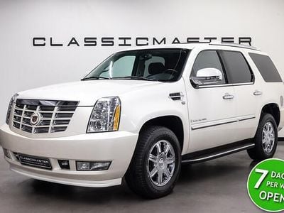 Wit (metallic) Gebruikt 2008 Cadillac Escalade SUV | € 39.950