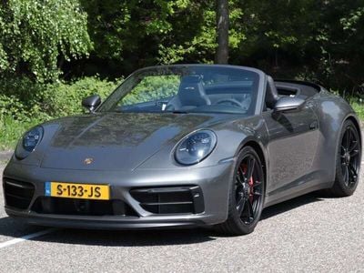 Porsche 911 Carrera GTS