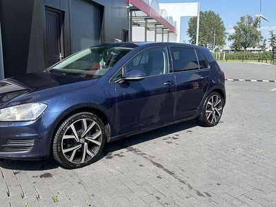 Blauw Gebruikt 2013 VW Golf VII Highline Stationwagen | € 7.199 (Eerlijke prijs)
