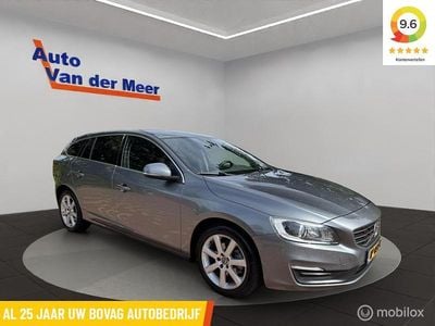 Grijs Gebruikt 2017 Volvo V60 Kinetic Stationwagen | € 13.940 (Goede deal)