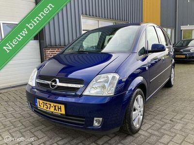 tweedehands Opel Meriva 1.6-16V Essentia AUTOMAAT!