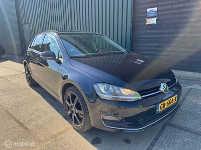 Zwart Occasion 2013 VW Golf VII Highline Hatchback | € 7.750 (Eerlijke prijs)
