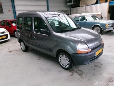 Occasion Renault Kangoo 75 PK (55 kW) 2002 Grijs Stationwagen
