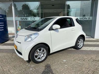 Toyota iQ