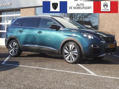 tweedehands Peugeot 5008 BLUE L. GT-LINE 1.2 130pk | 7-persoons | Trekhaak | Navigatie&DAB+&BT | Panorama/schuifdak | Elektr a-klep | KEYLESS | Achteruitrijcamera |FOCAL-audio