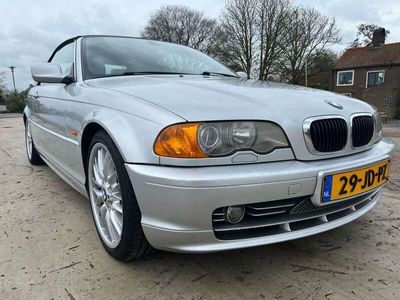BMW 330 Cabriolet