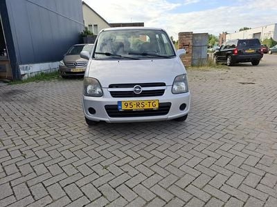 Opel Agila