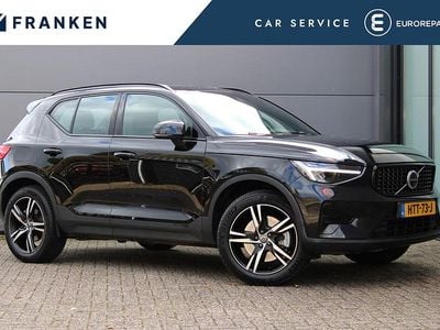 Zwart Gebruikt 2023 Volvo XC40 Plus SUV | € 40.295 (Eerlijke prijs)