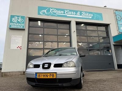 Grijs Gebruikt 2001 Seat Arosa Stella Hatchback | € 999 (Eerlijke prijs)