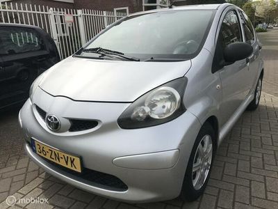 tweedehands Toyota Aygo 1.0-12V