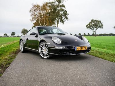 Porsche 911 Carrera 4