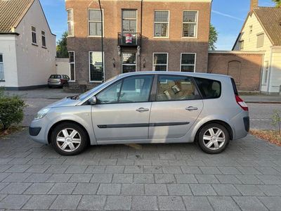 Renault Grand Scénic II