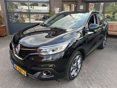 Zwart, metallic lak Gebruikt 2018 Renault Kadjar LIMITED SUV | € 14.950 (Duur)