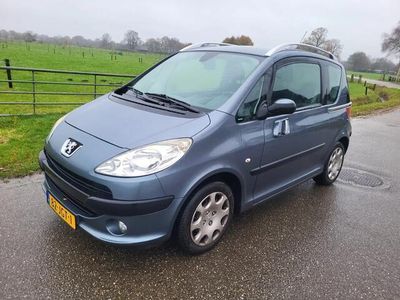 tweedehands Peugeot 1007 nette auto!!!