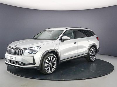 Brilliant silver Nieuw 2025 Skoda Kodiaq Business Line SUV | € 51.731 (Goede deal)