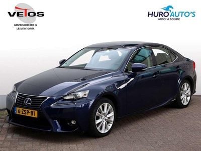Lexus IS300h