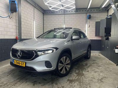 Mercedes EQA250