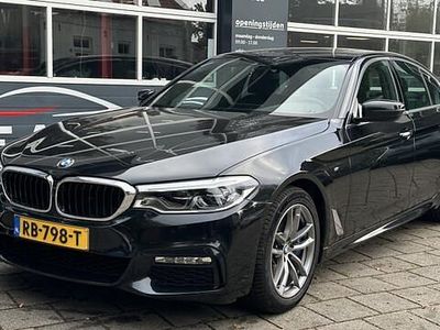 Zwart Occasion 2017 BMW 530 M Sport Sedan | € 27.900 (Eerlijke prijs)