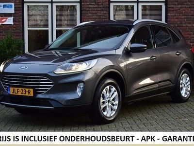 Grijs Occasion 2022 Ford Kuga Titanium SUV | € 19.499 (Eerlijke prijs)