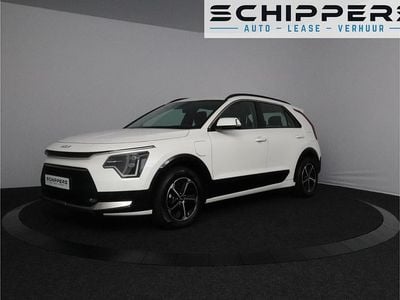 Wit Occasion 2023 Kia Niro Start SUV | € 25.900 (Goede deal)