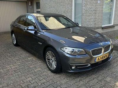 Grijs Gebruikt 2016 BMW 520 Luxury Line Sedan | € 13.000 (Duur)