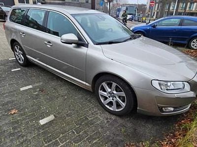 Occasion Volvo V70 Momentum 136 PK (100 kW) 2015 Grijs (metallic) Stationwagen