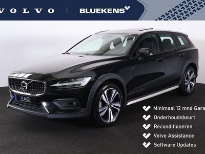 tweedehands Volvo V60 CC B5 AWD Ultimate - Panorama/schuifdak - IntelliSafe Assist & Surround - 360º Camera - Bowers & Wilkins audio - Verwarmde voorstoelen, stuur & achterbank - Parkeersensoren voor & achter - Elektr. bedienb. voorstoelen met geheugen - D