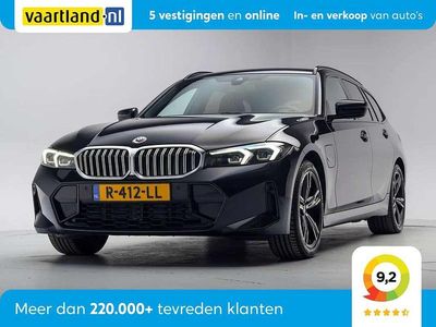 Zwart Occasion 2022 BMW 320e M Sport Stationwagen | € 26.845 (Eerlijke prijs)