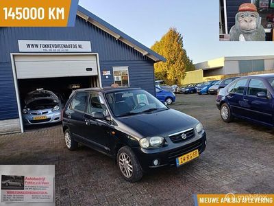 Zwart Gebruikt 2005 Suzuki Alto Hatchback | € 875 (Eerlijke prijs)