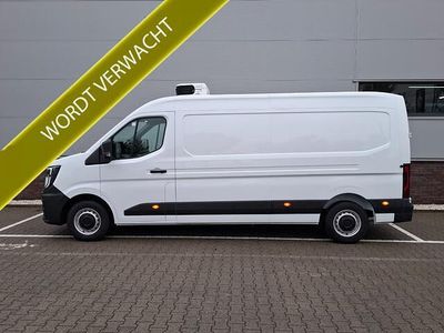 Wit Gebruikt 2024 Renault Master Van | € 49.950