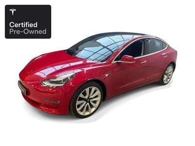 Rood Occasion 2019 Tesla Model 3 Long Range AWD Sedan | € 23.200 (Eerlijke prijs)