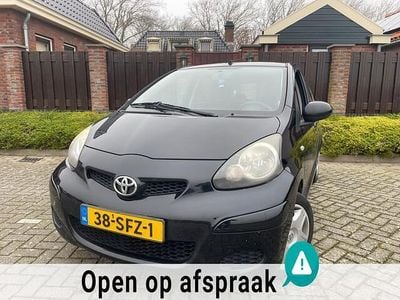 Zwart Gebruikt 2011 Toyota Aygo Comfort Hatchback | € 2.950 (Goede deal)