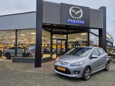 Grijs Occasion 2009 Mazda 2 Hatchback | € 5.950 (Duur)