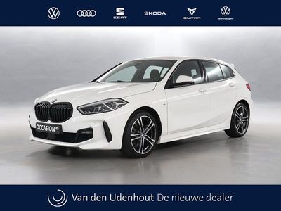 Wit Occasion 2019 BMW 118 Executive Hatchback | € 20.750 (Eerlijke prijs)