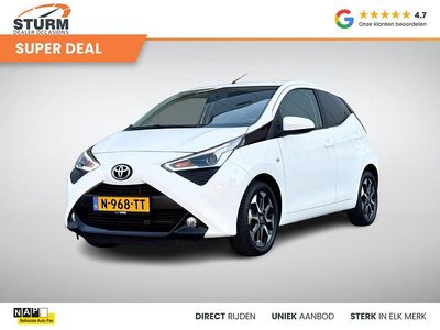Wit Gebruikt 2022 Toyota Aygo Hatchback | € 15.294 (Eerlijke prijs)