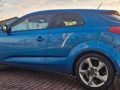 Occasion 2010 Kia Ceed Hatchback | € 1.999 (Duur)