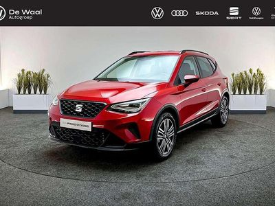Red metallic Gebruikt 2024 Seat Arona Business SUV | € 23.700 (Eerlijke prijs)