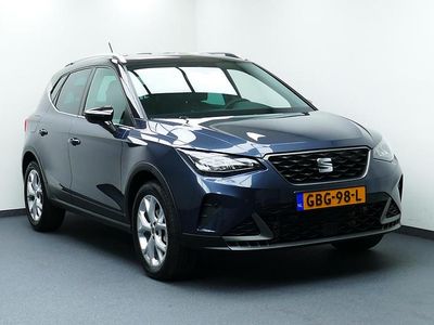 Grijs Gebruikt 2023 Seat Arona Business SUV | € 26.444 (Iets duurder)