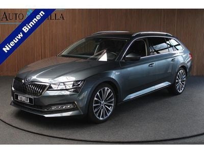 Occasion Skoda Superb LAURIN & KLEMENT 156 PK (114 kW) 2020 Grijs Stationwagen