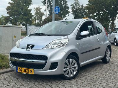 Grijs Gebruikt 2009 Peugeot 107 Hatchback | € 4.750 (Eerlijke prijs)