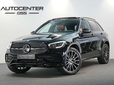 Zwart Gebruikt 2021 Mercedes GLC300e AMG SUV | € 48.890 (Duur)