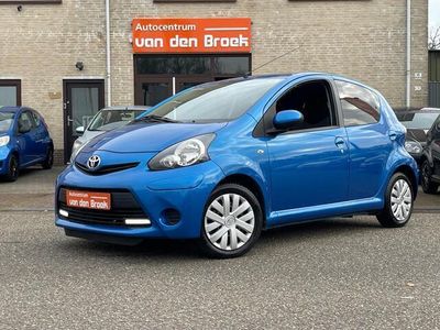 tweedehands Toyota Aygo 1.0 VVT-i Comfort 5Drs Airco Led/Dag Rij Verlichti