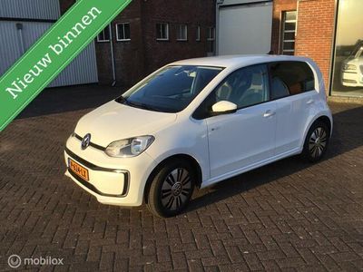 tweedehands VW e-up! met subsidie E 9900,- 47412KM snel lader!