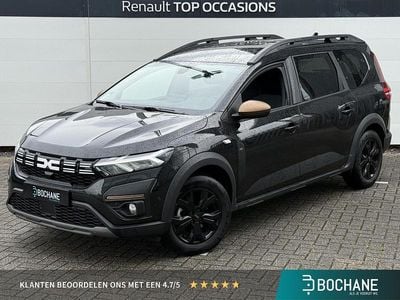 Noir nacré (676) Gebruikt 2024 Dacia Jogger Extreme MPV | € 24.900 (Eerlijke prijs)