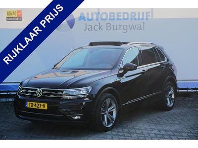 Zwart Occasion 2018 VW Tiguan R-line SUV | € 29.750 (Iets duurder)