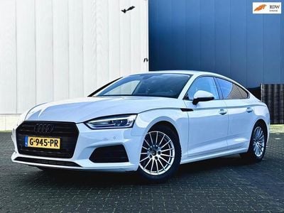 Wit (metallic) Occasion 2019 Audi A5 Sportback S-Line Hatchback | € 22.499 (Goede deal)
