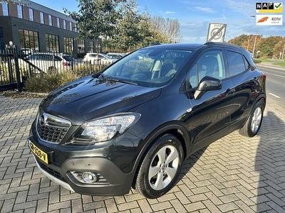 Zwart (metallic) Gebruikt 2015 Opel Mokka Edition SUV | € 7.995 (Eerlijke prijs)