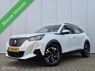 Wit Occasion 2020 Peugeot 2008 Allure SUV | € 14.940 (Eerlijke prijs)